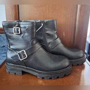 Black Leather Boots with Buckles